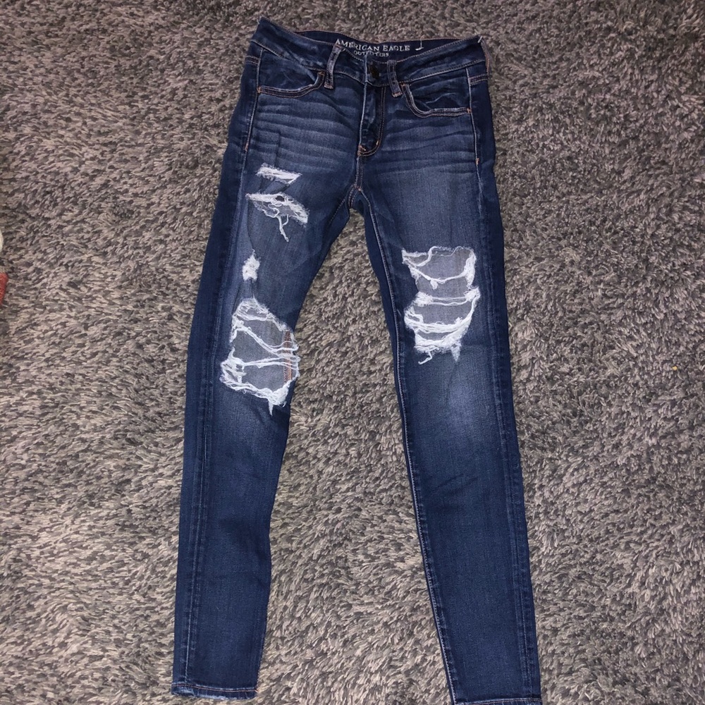 American Eagle dark wash jeans